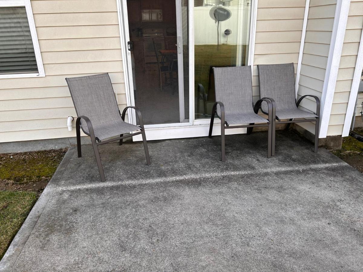 Cute And Cozy 5 Min From Carowinds Appartamento Charlotte Esterno foto