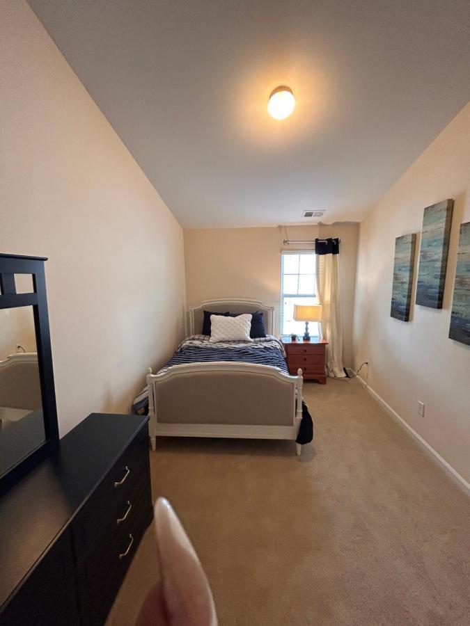 Cute And Cozy 5 Min From Carowinds Appartamento Charlotte Esterno foto