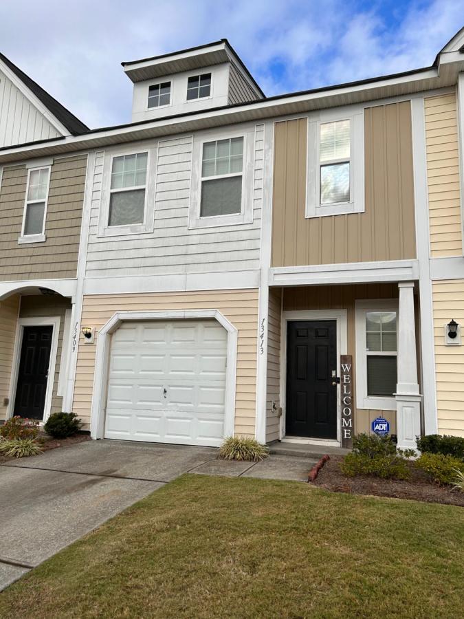Cute And Cozy 5 Min From Carowinds Appartamento Charlotte Esterno foto